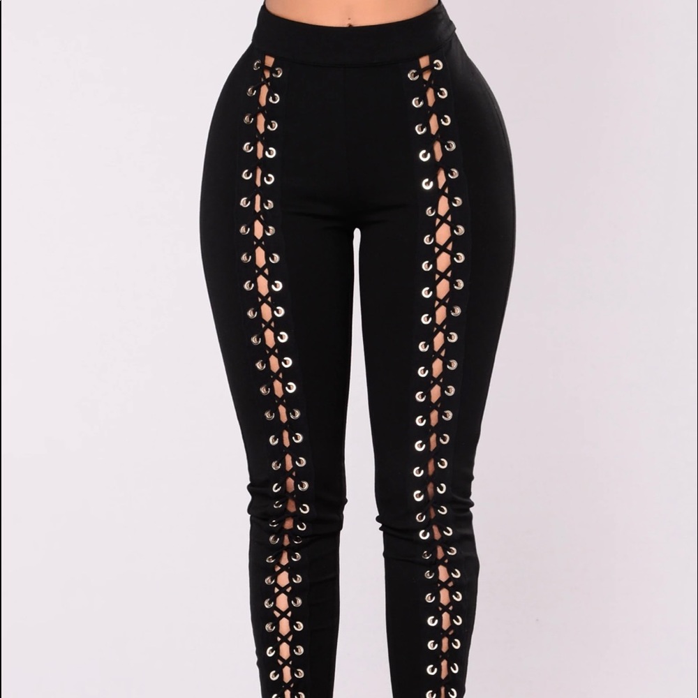Open front leggings